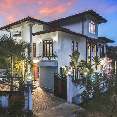 Horizon View Bed & Breakfast Канди Екстериор снимка