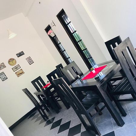 Horizon View Bed & Breakfast Канди Екстериор снимка
